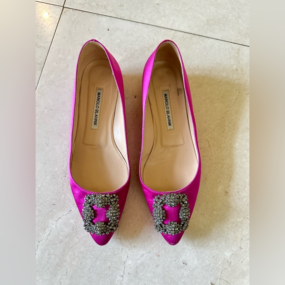 Manolo Blahnik Pink Hingisi Flats 38.5